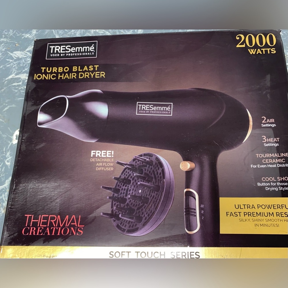 TRESSemmé hair dryer !!NEW!!